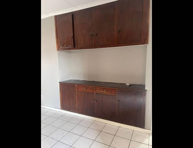 2 BEDROOM APARTMENT FOR SALE IN PIETERMARITZBURG CENTRAL